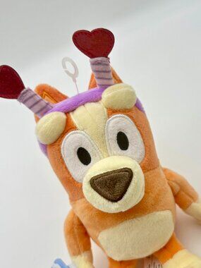 Bluey Smoochy Kiss 7” BINGO Valentine's Day Holiday Stuffed Animal Plush Toy NWT